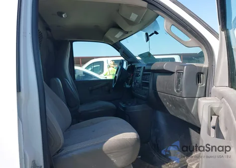 2016 Chevrolet Express 2500 Work Van из США, поврежденный, VIN 1GCWGAFF7G1219940